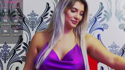 lorenaryan online show from January 10, 2025, 3:58 pm