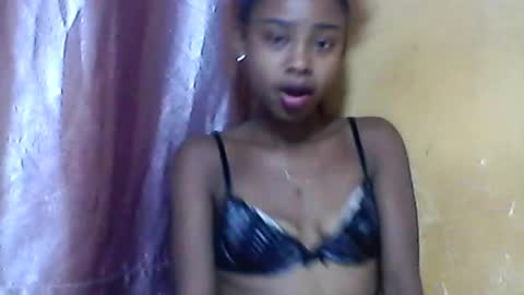 Snapshot of lorenda chatting on July 3, 2026, 8:54 am Lorenda online show from July 3, 2026, 8:54 am