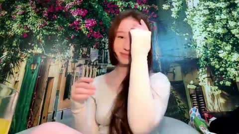 Snapshot of lorenovercast chatting on May 22, 2026, 9:26 am Margo online show from May 22, 2026, 9:26 am
