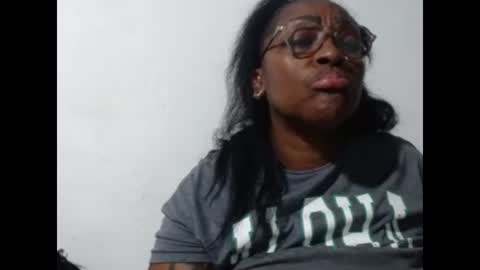 Snapshot of loretybighot chatting on February 15, 2025, 12:04 am loretybighot online show from February 15, 2025, 12:04 am