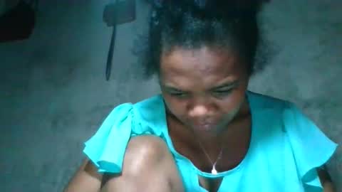 Snapshot of lorienne98 chatting on May 19, 2026, 7:15 am lorienne98 online show from May 19, 2026, 7:15 am