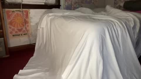 Snapshot of lorikane chatting on September 15, 2025, 12:10 am Lorelai Kane online show from September 15, 2025, 12:10 am
