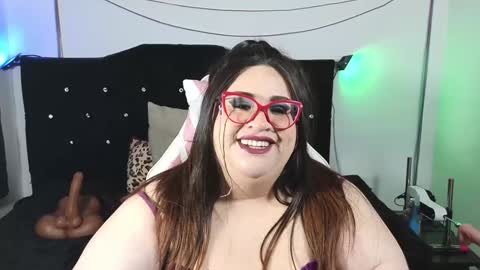 loriscohen3 online show from January 14, 2025, 7:48 am