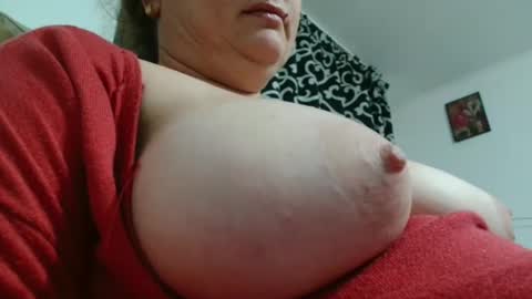 Snapshot of lory34 chatting on November 11, 2025, 5:18 am lory34 online show from November 11, 2025, 5:18 am