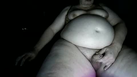 Snapshot of lory_99 chatting on February 5, 2026, 8:35 pm Lory online show from February 5, 2026, 8:35 pm