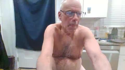 losertinypeni online show from March 3, 2025, 11:24 pm