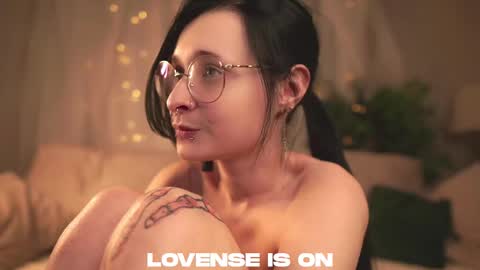 Jess online show from February 2, 2026, 7:34 pm