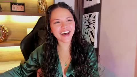 Snapshot of lotti_carter chatting on January 11, 2025, 3:23 am Lotti online show from January 11, 2025, 3:23 am