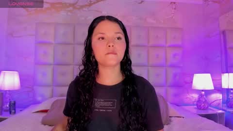 Snapshot of lotti_carter chatting on February 5, 2025, 3:13 am Lotti online show from February 5, 2025, 3:13 am