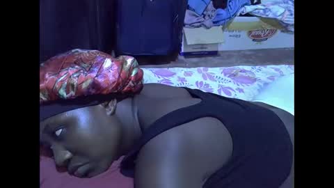 Snapshot of lotty_lavilla chatting on January 17, 2026, 6:33 pm lotty_lavilla online show from January 17, 2026, 6:33 pm