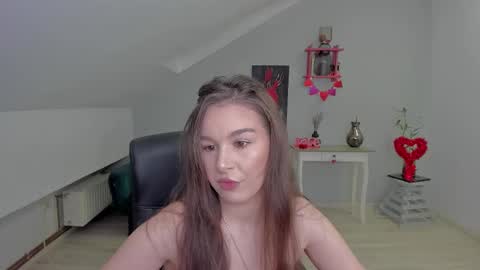 Snapshot of louannahart chatting on February 13, 2026, 4:52 am louannahart online show from February 13, 2026, 4:52 am