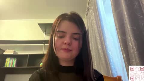 Snapshot of loudeguise chatting on May 13, 2026, 9:28 am Esma online show from May 13, 2026, 9:28 am