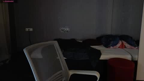 louie_evans online show from October 2, 2025, 3:30 pm