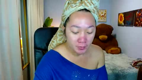 Snapshot of louie_sexy chatting on January 10, 2026, 8:38 am Cathy online show from January 10, 2026, 8:38 am