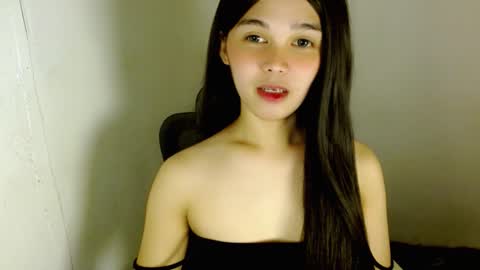 Snapshot of louilalicious chatting on December 19, 2025, 1:34 am louilalicious online show from December 19, 2025, 1:34 am