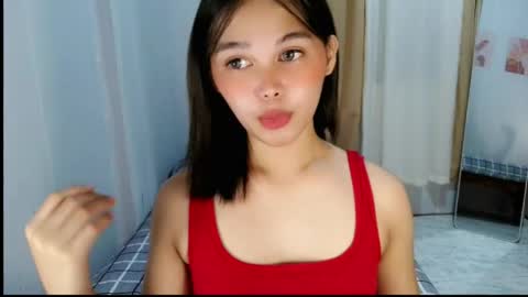 Snapshot of louilalicious chatting on April 2, 2026, 12:47 pm louilalicious online show from April 2, 2026, 12:47 pm