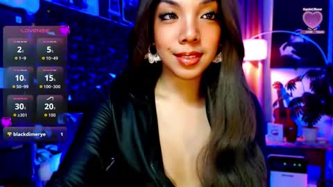 Louisa online show from May 18, 2026, 3:24 am