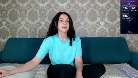 Louise online show from September 20, 2025, 7:09 am