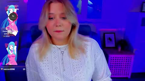 Loise online show from November 19, 2025, 10:21 pm