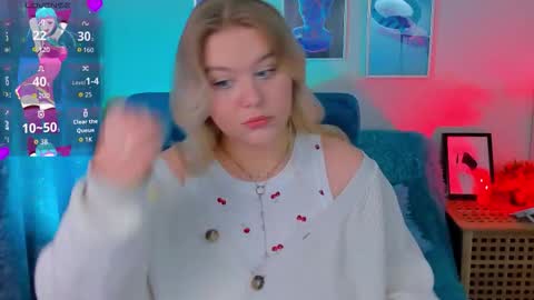 Loise online show from November 22, 2025, 10:09 pm