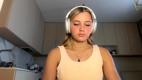 Snapshot of lourapimenta chatting on February 23, 2026, 6:44 am Eliza online show from February 23, 2026, 6:44 am