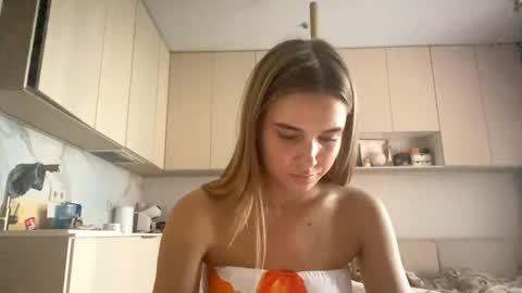 Eliza online show from May 25, 2026, 2:45 pm