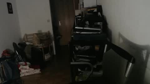Snapshot of lovalova666 chatting on November 16, 2025, 1:33 am Guapito online show from November 16, 2025, 1:33 am