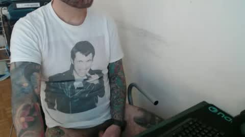 Snapshot of lovalova666 chatting on January 12, 2026, 7:35 am Guapito online show from January 12, 2026, 7:35 am