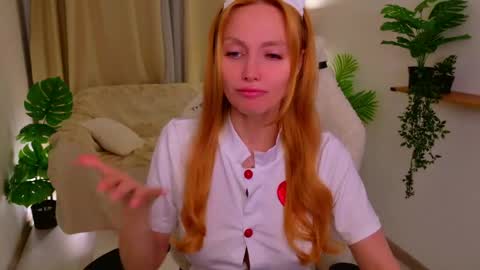 love_call online show from May 25, 2026, 2:17 am