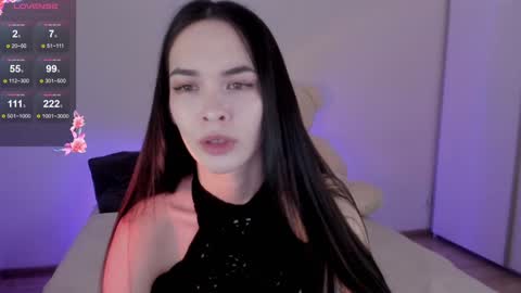 Snapshot of love_coin chatting on December 18, 2024, 12:54 am Love is name - I want to be your hobby General of hearts troops online show from December 18, 2024, 12:54 am