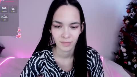 Snapshot of love_coin chatting on January 23, 2025, 5:35 am Love is name - I want to be your hobby General of hearts troops online show from January 23, 2025, 5:35 am