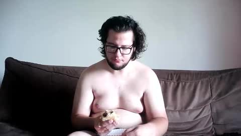 Snapshot of love_hinatatyan chatting on February 8, 2026, 9:34 am Mr. Sausage online show from February 8, 2026, 9:34 am