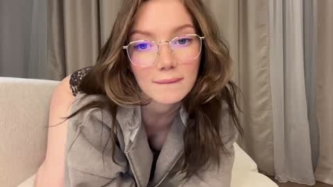 Snapshot of love_machine_ chatting on January 13, 2026, 6:02 pm Sofi online show from January 13, 2026, 6:02 pm