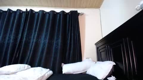 niahh online show from April 15, 2026, 2:29 am