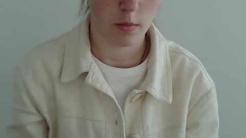 Snapshot of love_vivian chatting on November 12, 2025, 1:33 pm Vivian online show from November 12, 2025, 1:33 pm