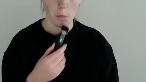 Snapshot of love_vivian chatting on November 20, 2025, 11:54 am Vivian online show from November 20, 2025, 11:54 am