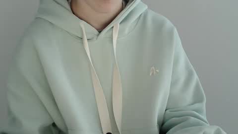 Snapshot of love_vivian chatting on November 22, 2025, 7:18 am Vivian online show from November 22, 2025, 7:18 am