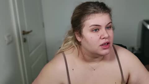 Ally online show from November 12, 2025, 7:42 am