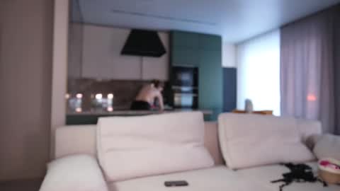 love you to123 online show from February 24, 2025, 5:00 am