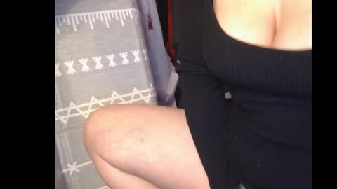 Snapshot of lovefuckingnsucking chatting on January 7, 2026, 12:57 am Ashley and Leon online show from January 7, 2026, 12:57 am