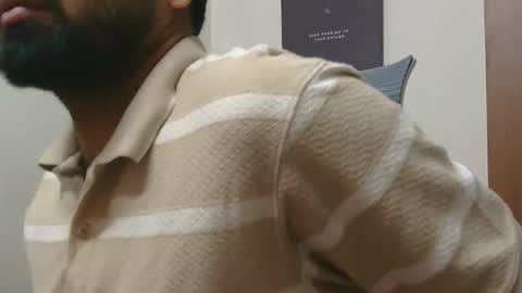 Snapshot of lovehairyindian chatting on November 30, 2025, 1:15 pm Indian hairy online show from November 30, 2025, 1:15 pm