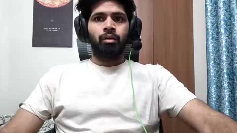 Snapshot of lovehairyindian chatting on December 13, 2025, 8:58 pm Indian hairy online show from December 13, 2025, 8:58 pm