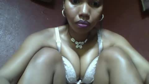 loveinlife750427 online show from March 11, 2025, 3:12 pm