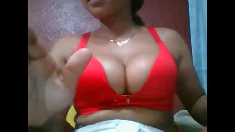 loveinlife750427 online show from January 16, 2026, 7:51 pm