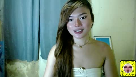 lovelily_xoxo online show from June 27, 2026, 11:37 am