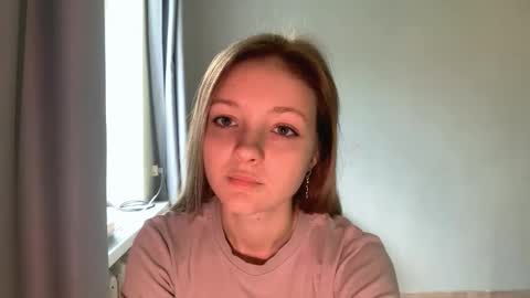 Ella online show from October 24, 2025, 6:10 am