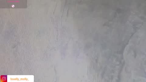 Molly online show from November 7, 2025, 3:01 pm