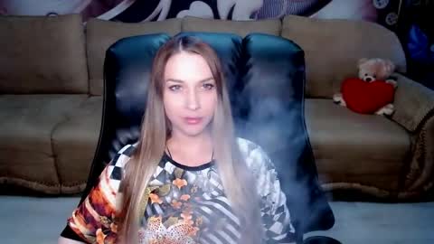 private open online show from April 18, 2026, 1:26 pm