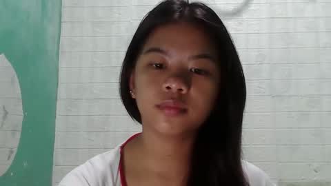 Snapshot of lovellypussy4u chatting on February 20, 2026, 7:32 am lovellypussy4u online show from February 20, 2026, 7:32 am