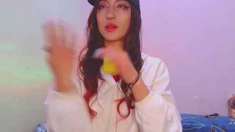 Snapshot of lovely_akira_xwx chatting on January 9, 2026, 4:48 am Tami online show from January 9, 2026, 4:48 am